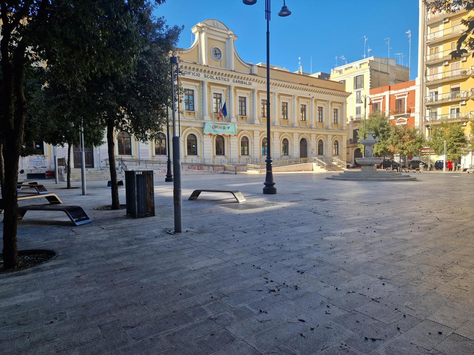 Dimora Luxury Alessia Appartement Bari Buitenkant foto