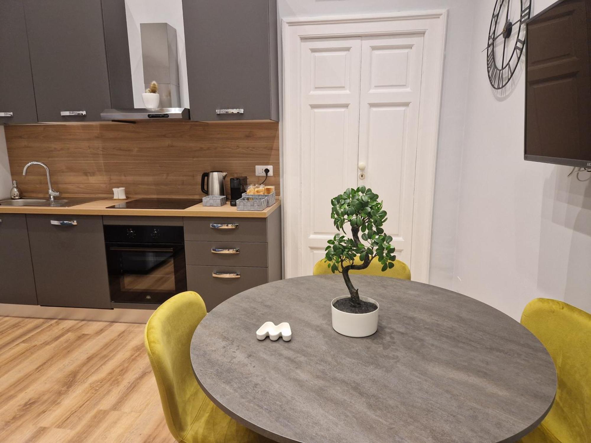 Dimora Luxury Alessia Appartement Bari Buitenkant foto