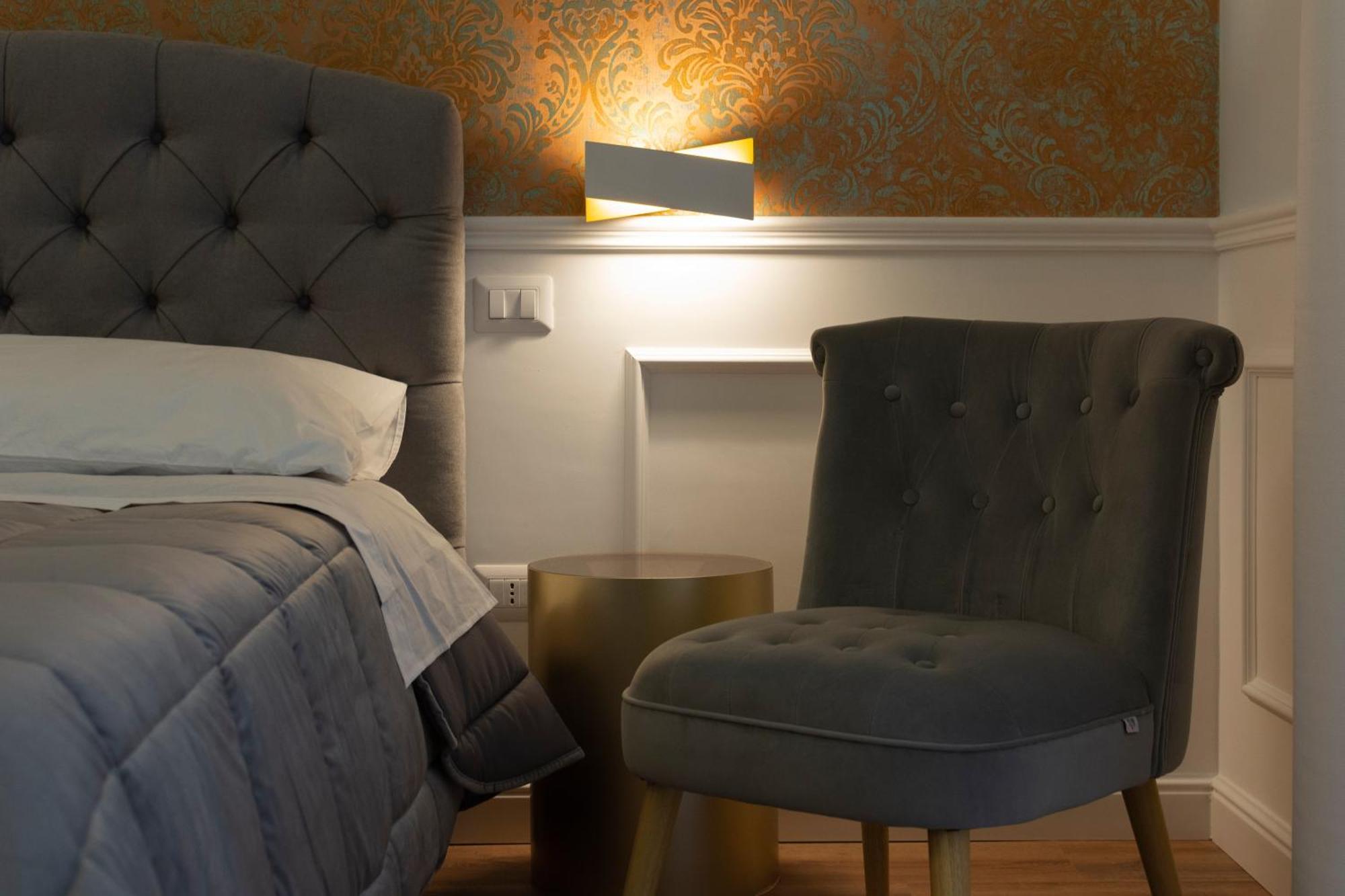 Dimora Luxury Alessia Appartement Bari Buitenkant foto